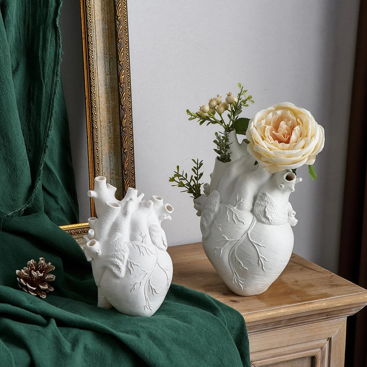 ❤️ Vase Cœur Anatomique – Décoration décalée pour fleuriste rebelle