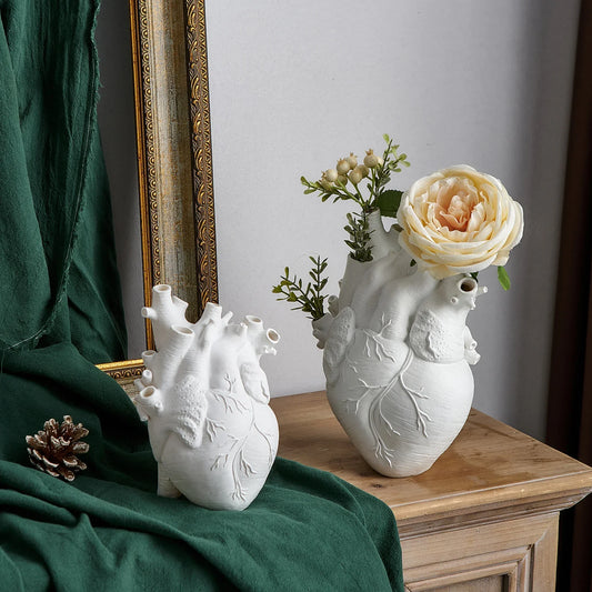 ❤️ Vase Cœur Anatomique – Décoration décalée pour fleuriste rebelle